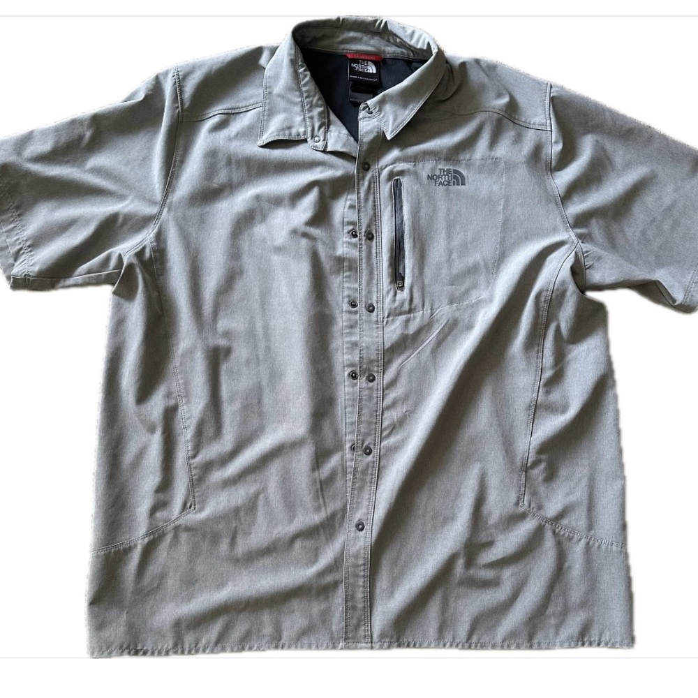 The North Face Men's Gray beige Short Sleeve Shirt size L